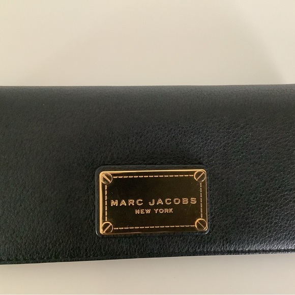 Marc Jacobs 3 wallets. - Picture 6 of 6